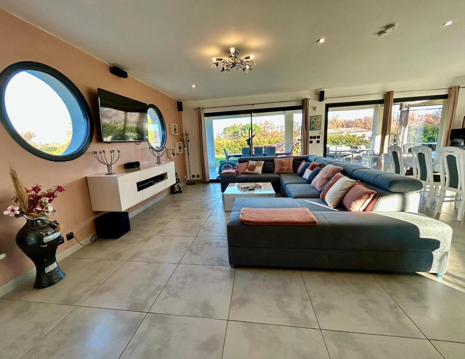 Maison Moderne Au Calme Avec Billard, Jacuzzi, Bain A Remous, Piscine, Babyfoot Labastide-du-Temple المظهر الخارجي الصورة
