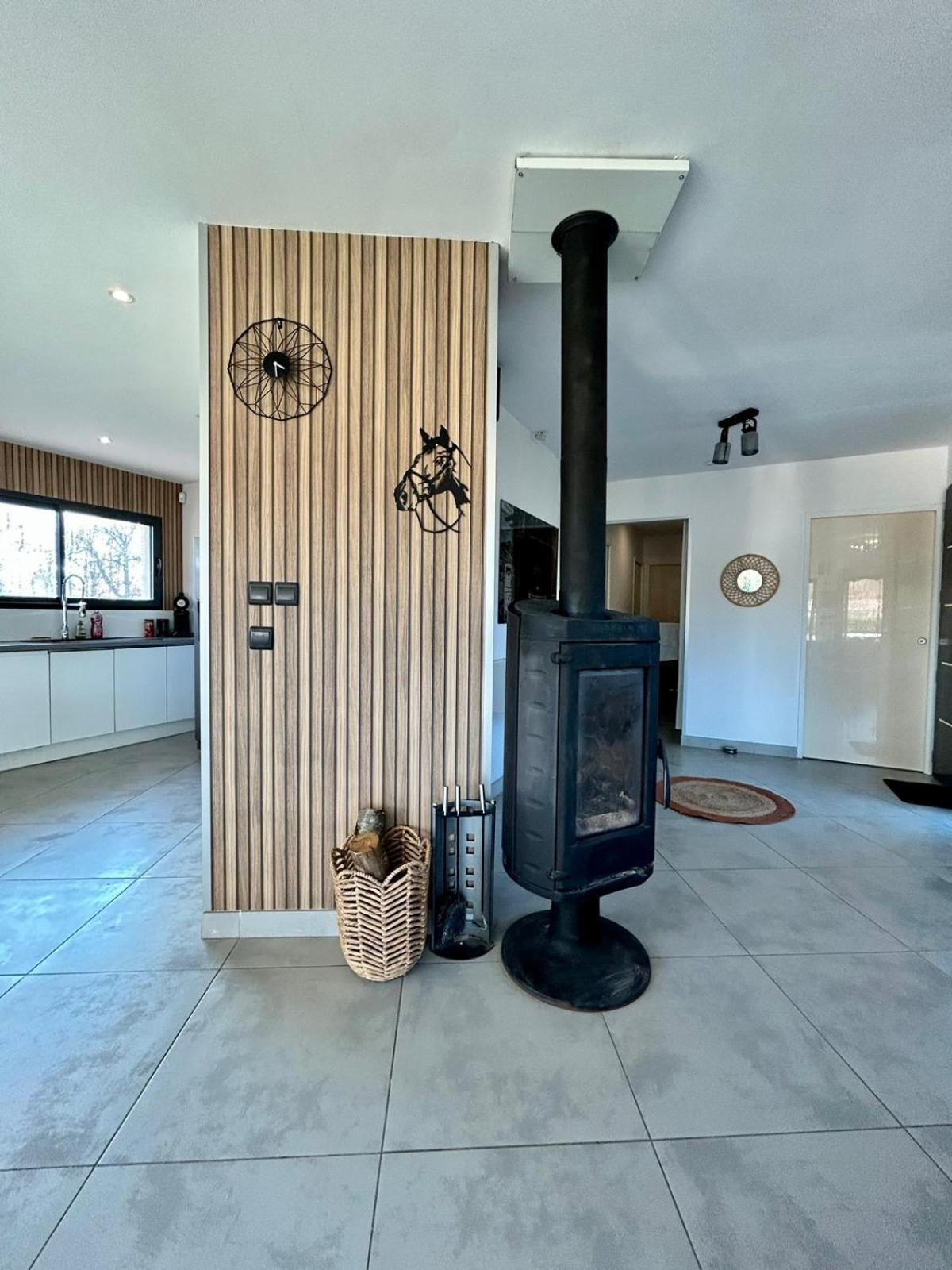 Maison Moderne Au Calme Avec Billard, Jacuzzi, Bain A Remous, Piscine, Babyfoot Labastide-du-Temple المظهر الخارجي الصورة