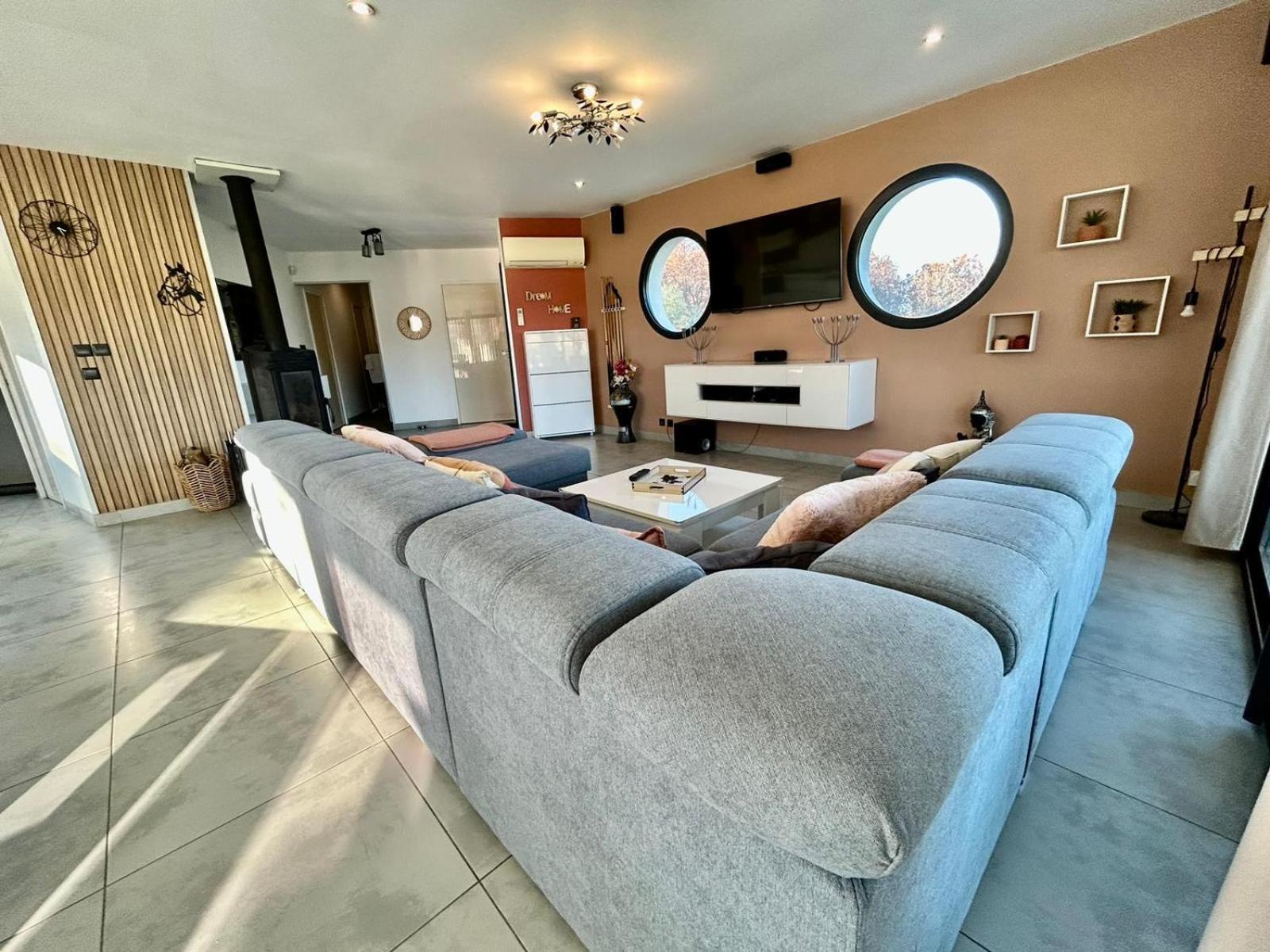Maison Moderne Au Calme Avec Billard, Jacuzzi, Bain A Remous, Piscine, Babyfoot Labastide-du-Temple المظهر الخارجي الصورة
