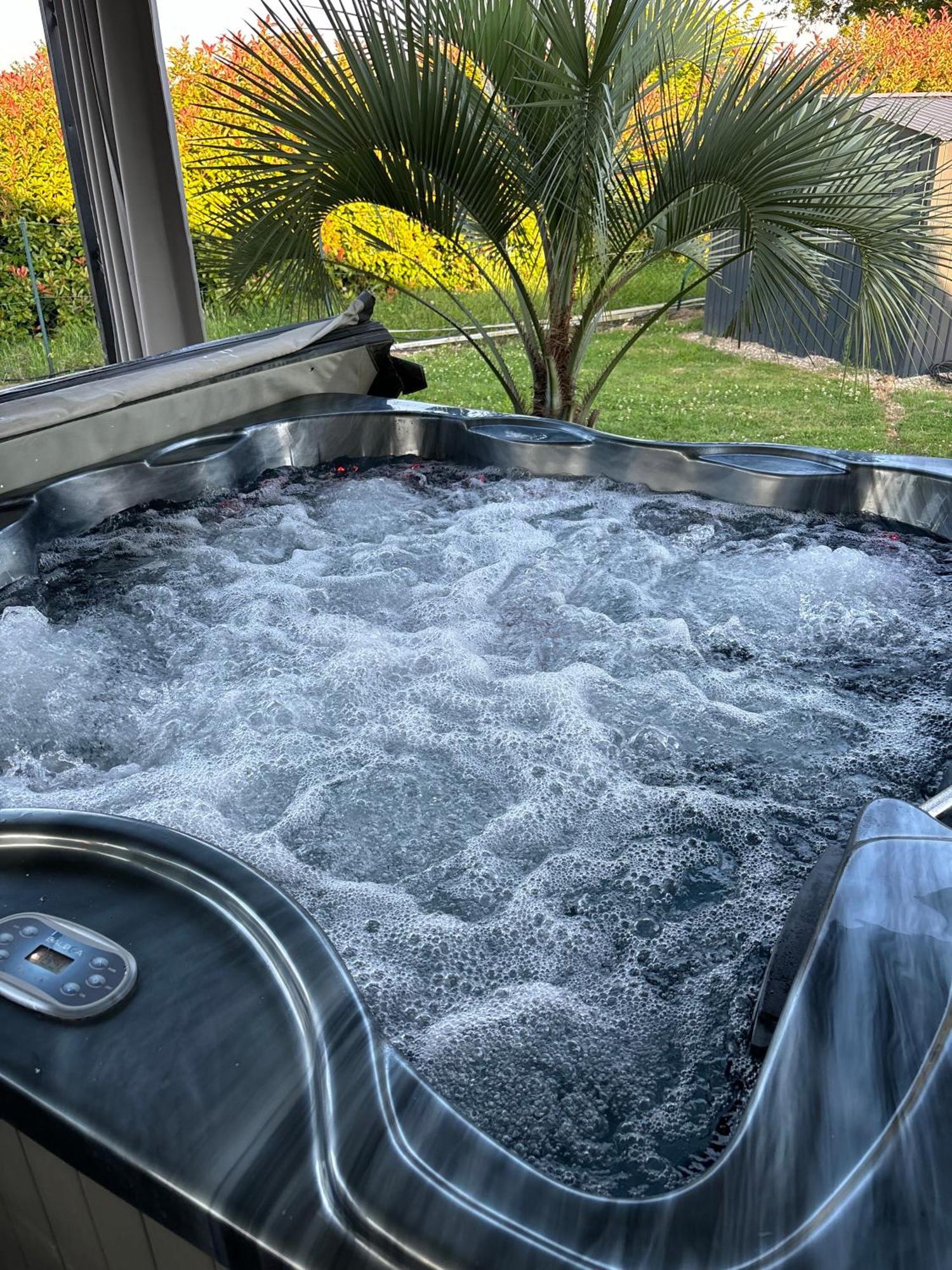 Maison Moderne Au Calme Avec Billard, Jacuzzi, Bain A Remous, Piscine, Babyfoot Labastide-du-Temple المظهر الخارجي الصورة